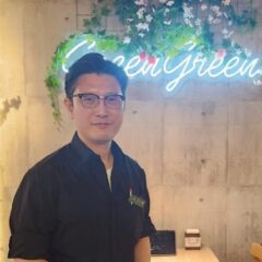 鄭 英雄（ジョン　ヨンウン）さん